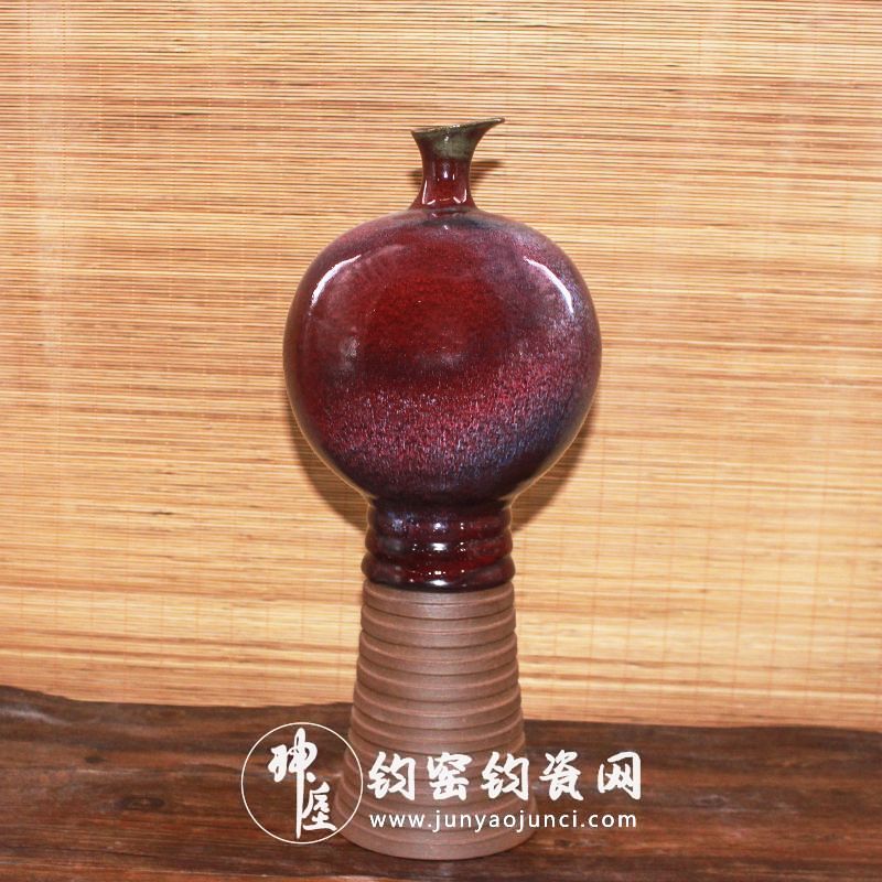 撇口天球瓶